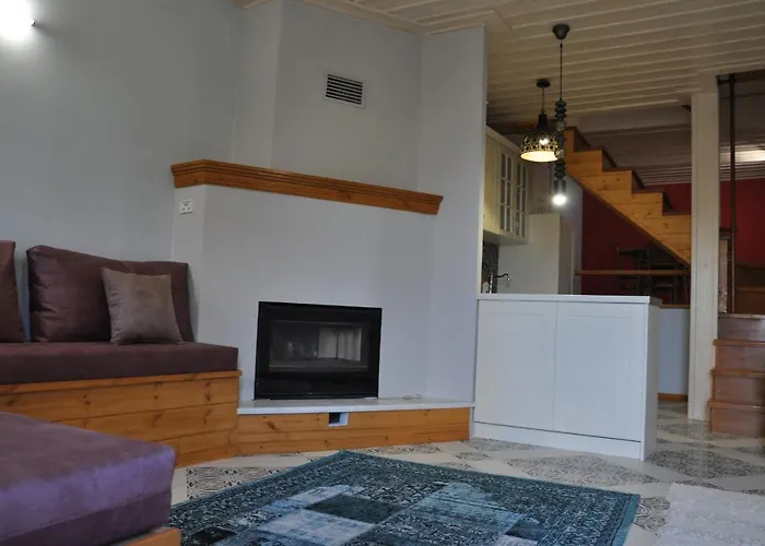 Apostolia's Big House Bed And View